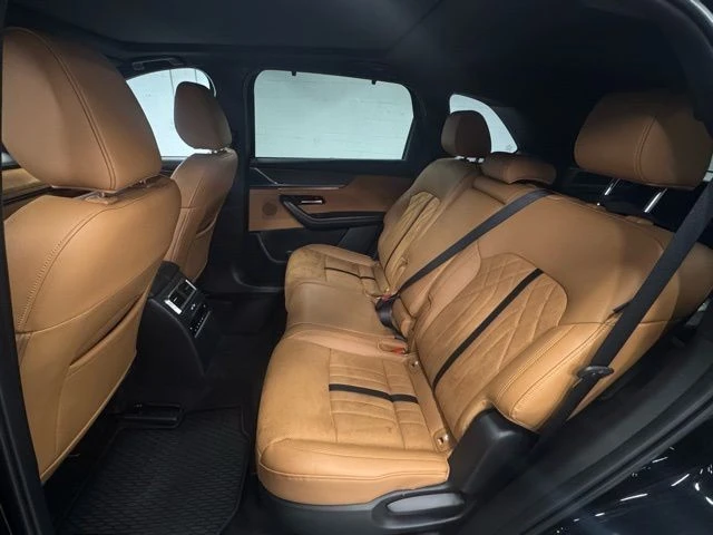 2025 Mazda CX-70 - Image 12 of 21