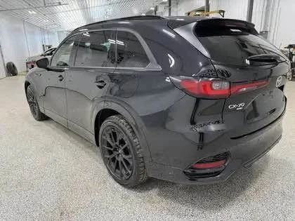 2025 Mazda CX-70 - Image 3 of 20
