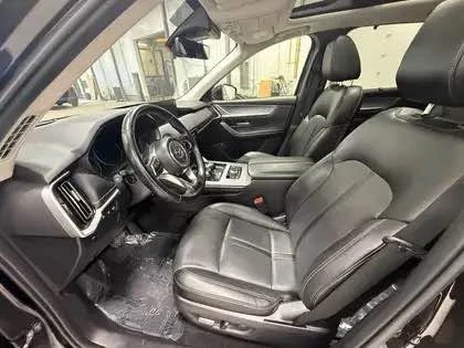 2025 Mazda CX-70 - Image 10 of 20