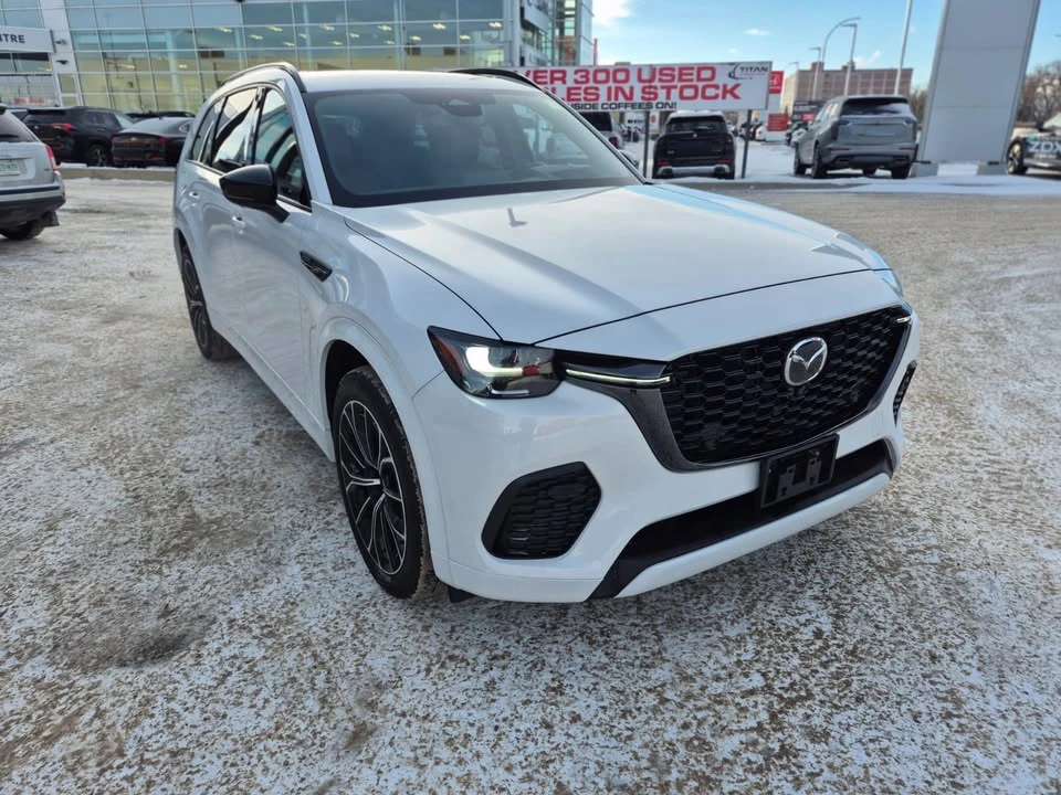 2025 Mazda CX-70 - Image 3 of 12