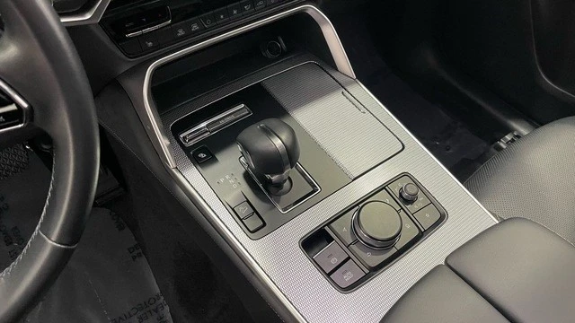 2025 Mazda CX-70 - Image 29 of 31