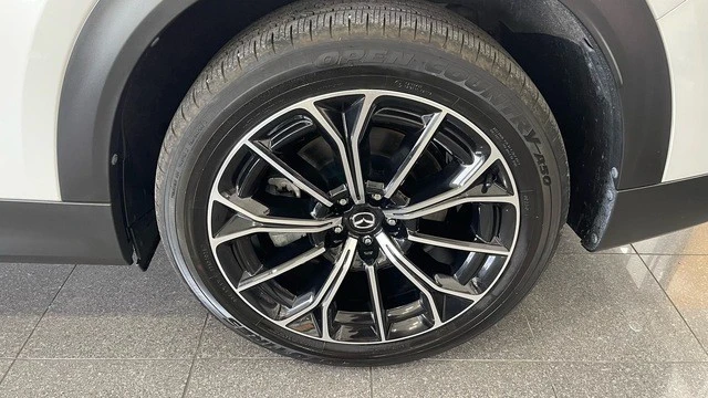 2025 Mazda CX-70 - Image 22 of 31