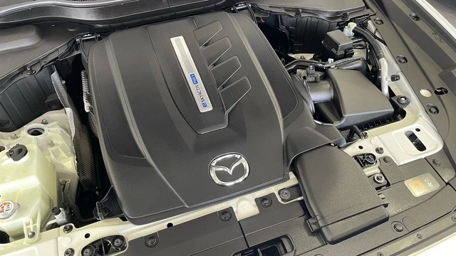 2025 Mazda CX-70 - Image 20 of 31