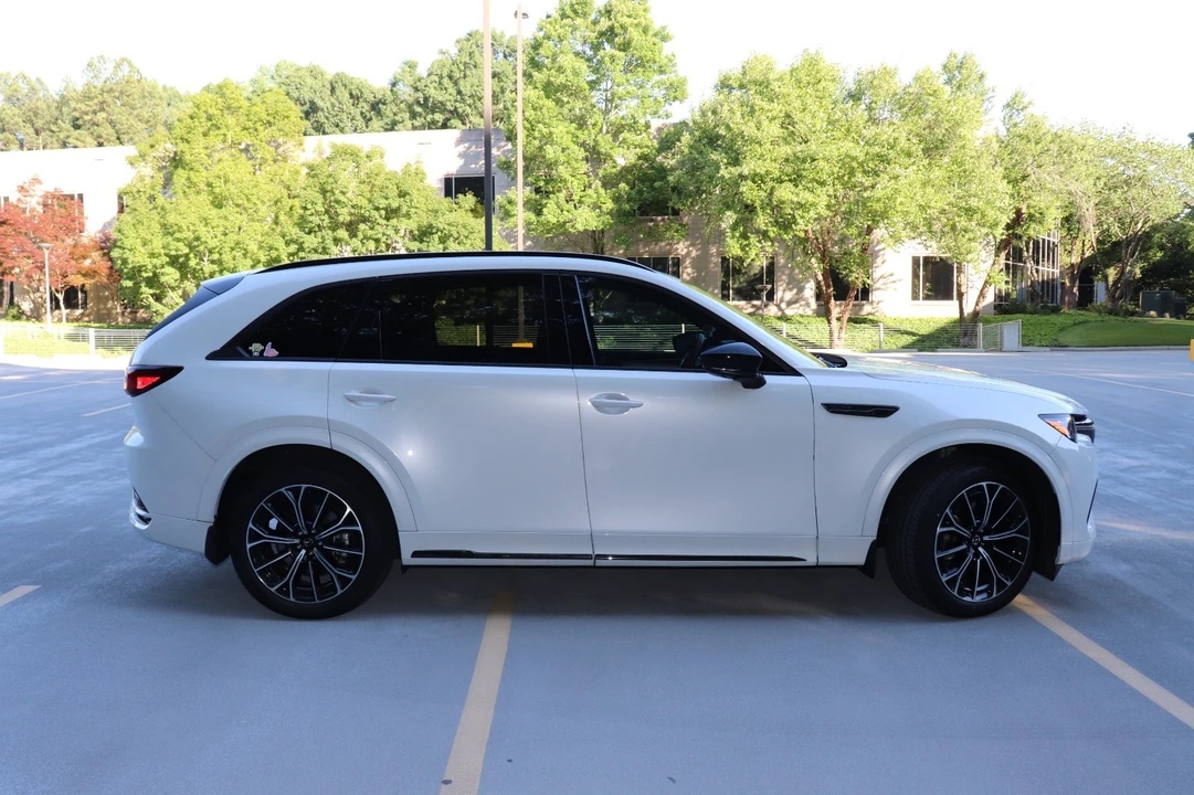 2025 Mazda CX-70 - Image 5 of 17