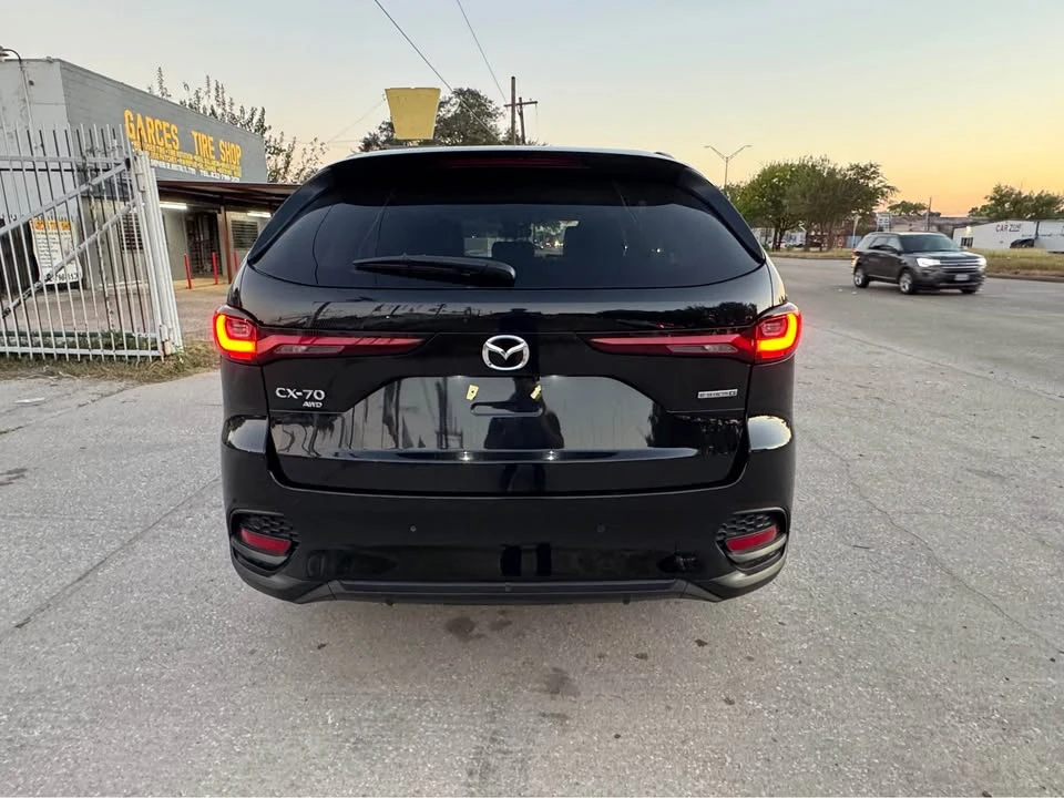 2025 Mazda CX-70 - Image 5 of 14