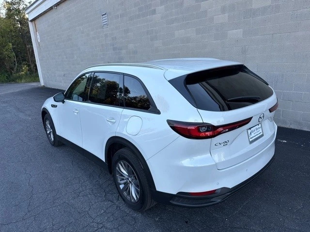 2025 Mazda CX-90 - Image 10 of 12