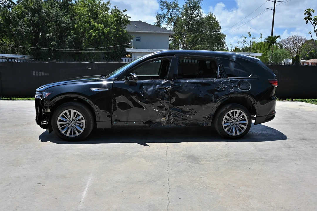 2025 Mazda CX-90 - Image 6 of 21