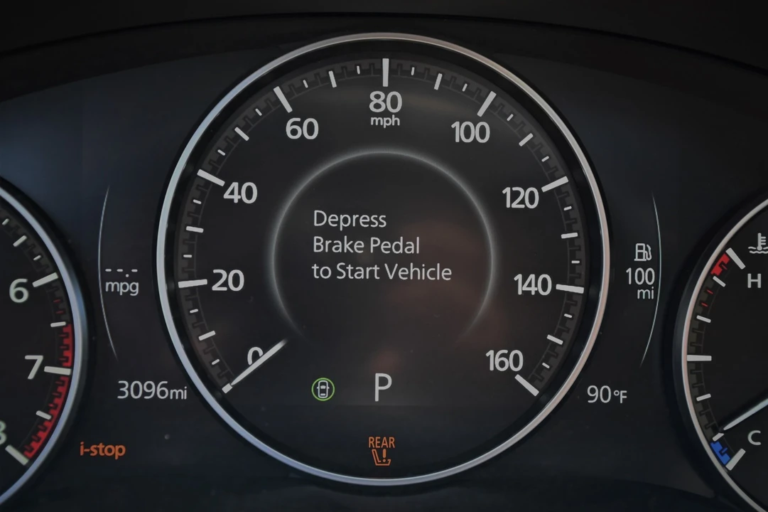 2025 Mazda CX-90 - Image 10 of 21