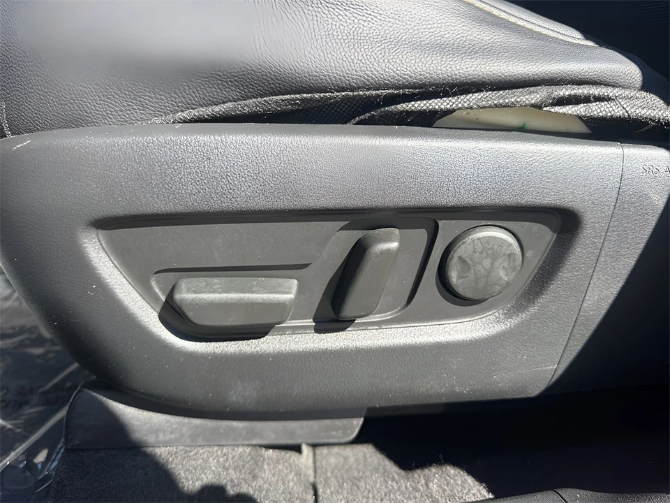 2025 Mazda CX-90 - Image 10 of 12