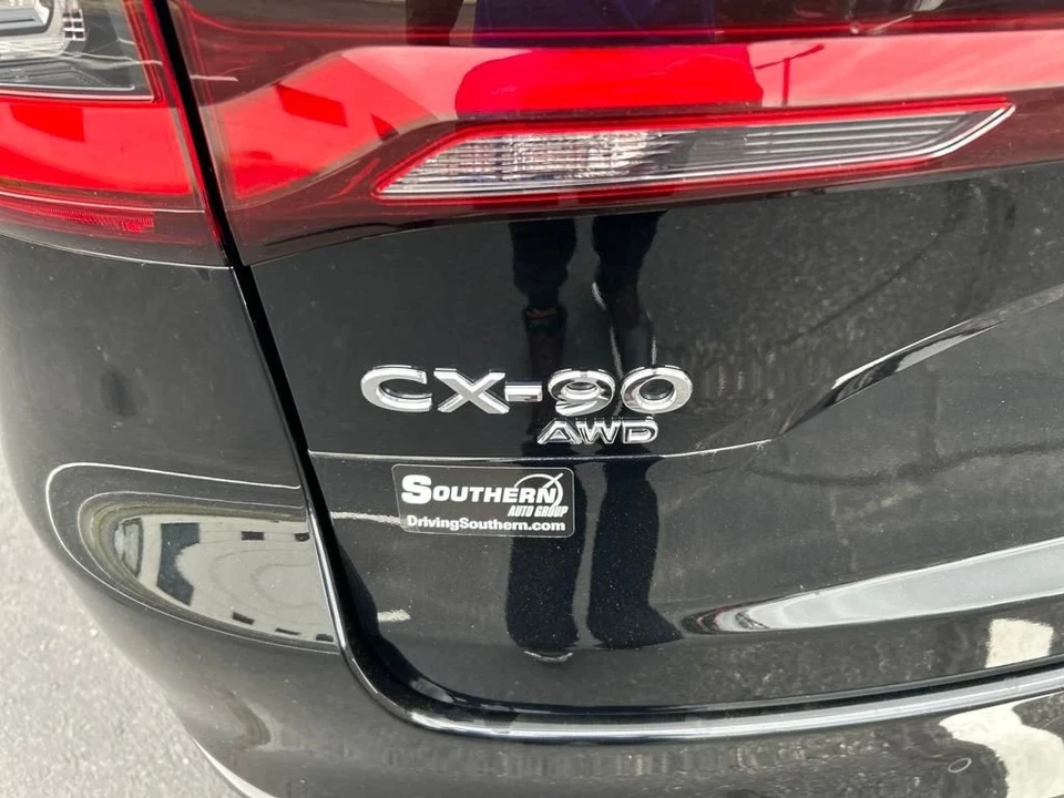 2025 Mazda CX-90 - Image 11 of 12