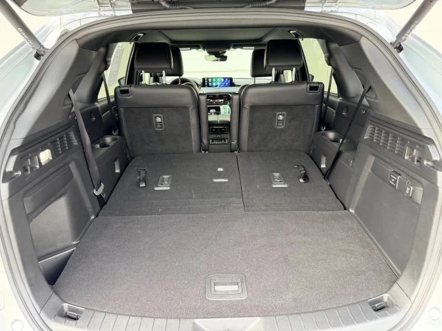 2025 Mazda CX-90 - Image 15 of 21