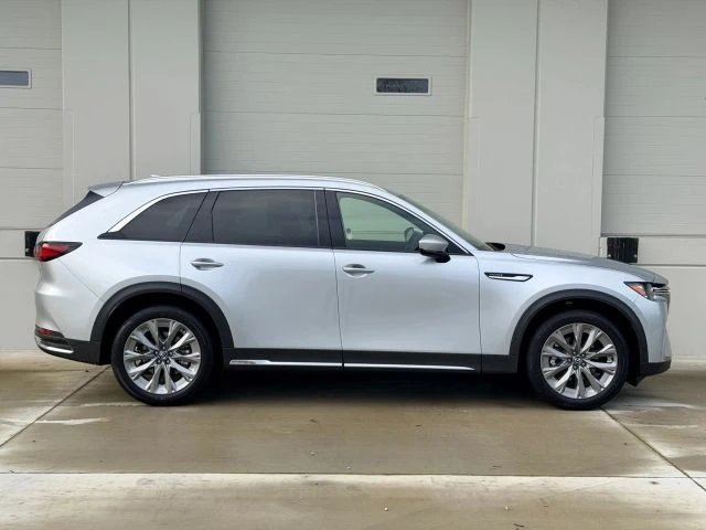 2025 Mazda CX-90 - Image 6 of 21