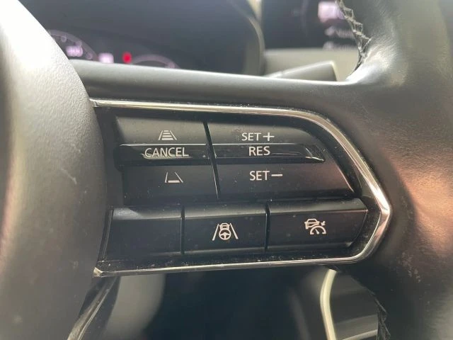 2025 Mazda CX-90 - Image 13 of 31