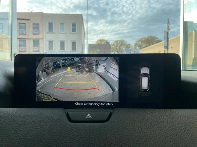 2025 Mazda CX-90 - Image 18 of 31