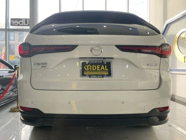 2025 Mazda CX-90 - Image 7 of 31