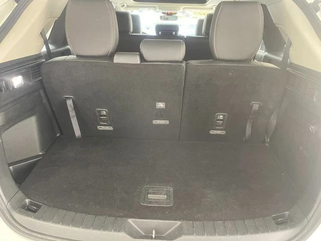 2025 Mazda CX-90 - Image 25 of 31