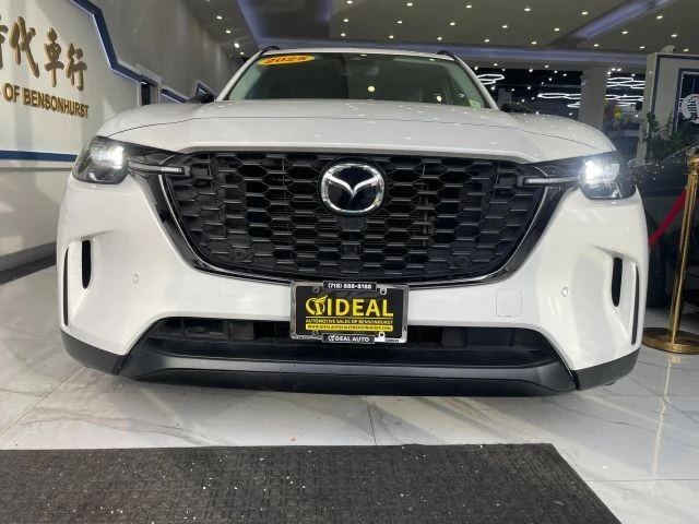 2025 Mazda CX-90 - Image 3 of 31