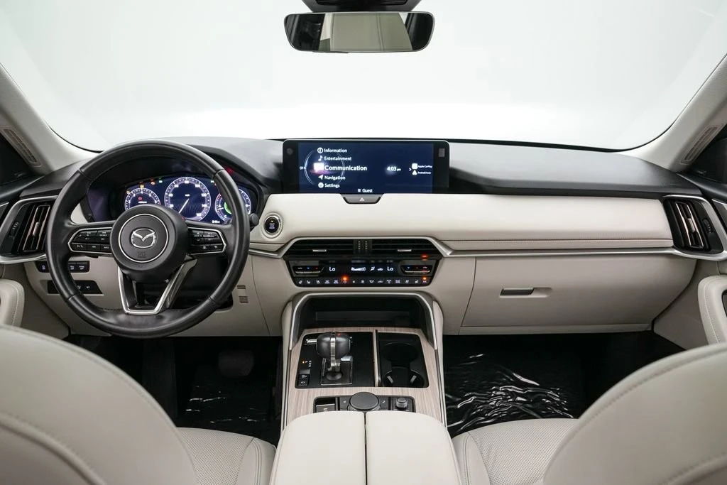 2025 Mazda CX-90 - Image 17 of 21