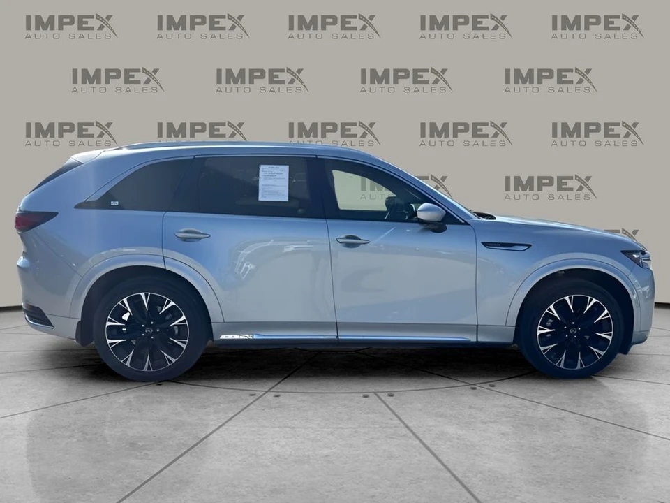 2025 Mazda CX-90 - Image 6 of 31