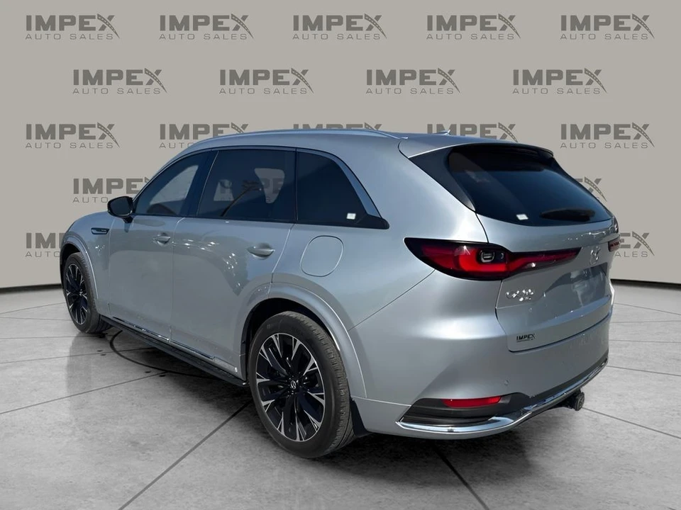 2025 Mazda CX-90 - Image 3 of 31