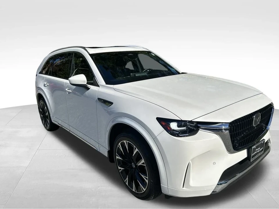 2025 Mazda CX-90 - Image 9 of 12