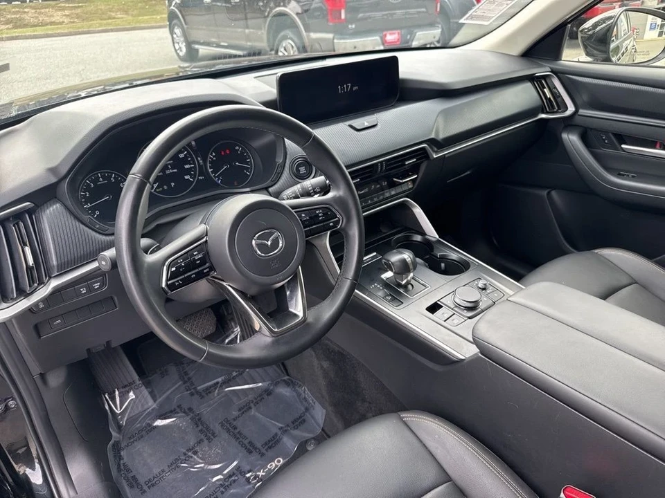 2025 Mazda CX-90 - Image 11 of 12
