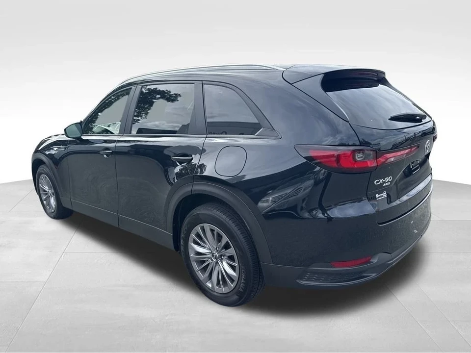 2025 Mazda CX-90 - Image 3 of 12