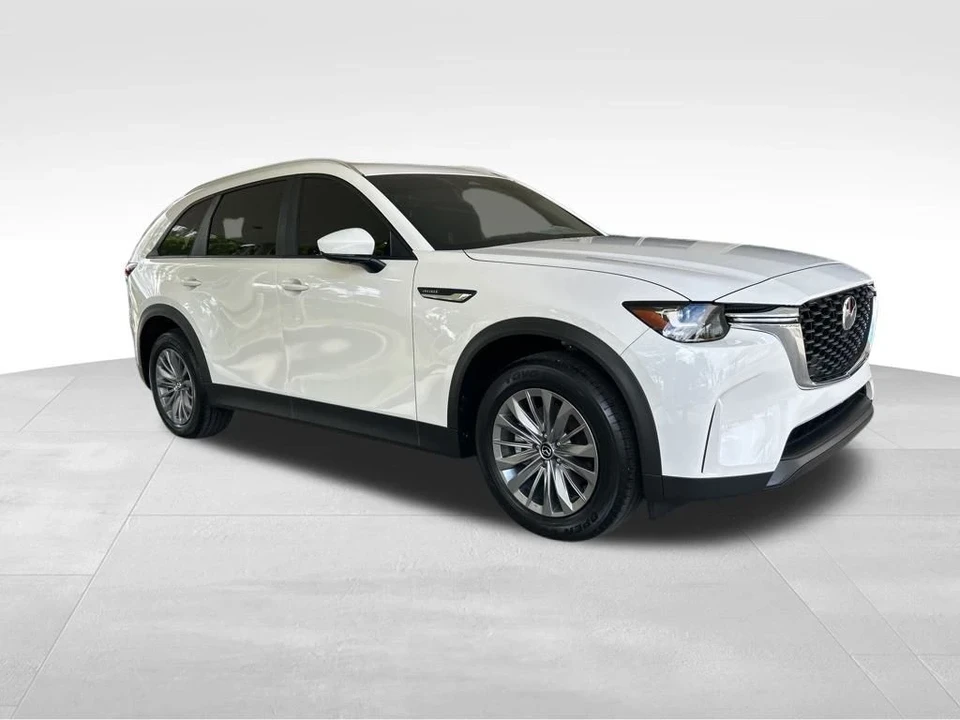 2025 Mazda CX-90 - Image 2 of 12