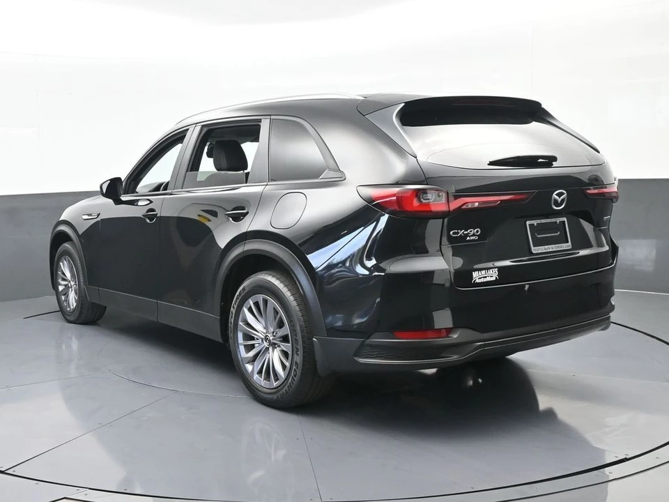 2025 Mazda CX-90 - Image 4 of 12