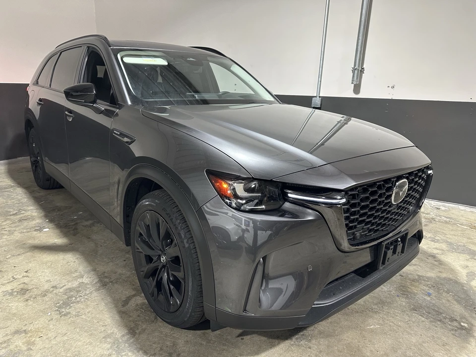2025 Mazda CX-90 - Image 4 of 9