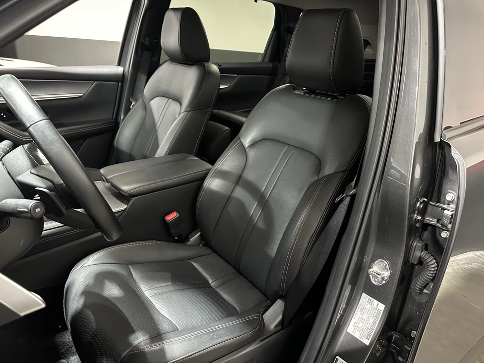 2025 Mazda CX-90 - Image 8 of 9