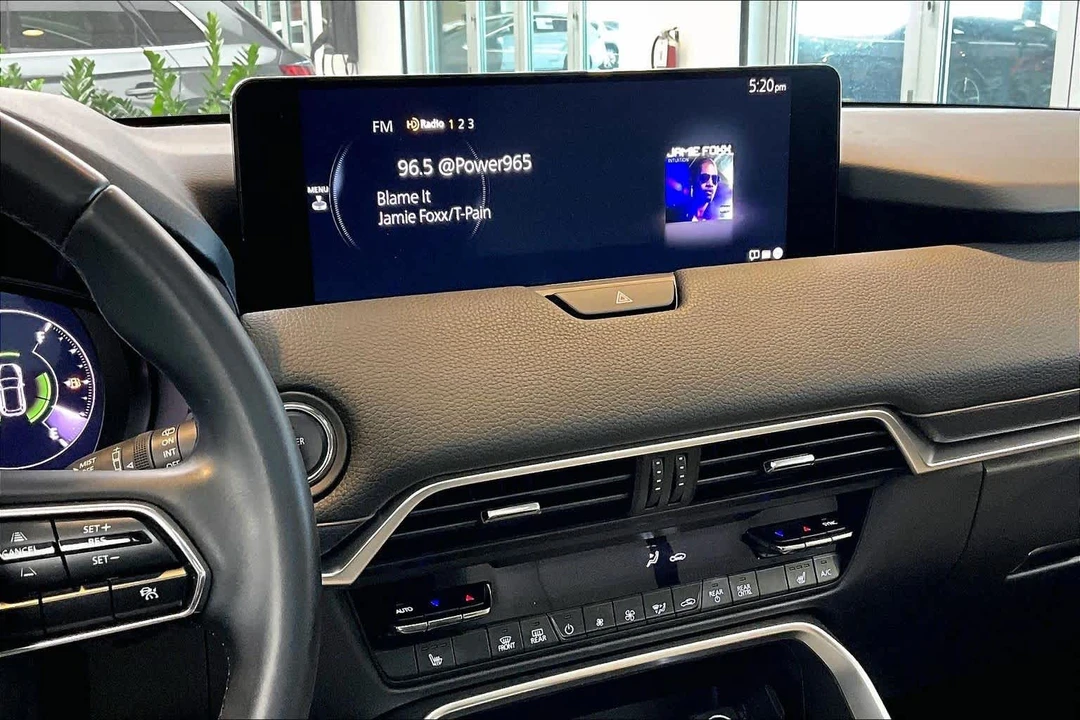 2025 Mazda CX-90 - Image 7 of 12