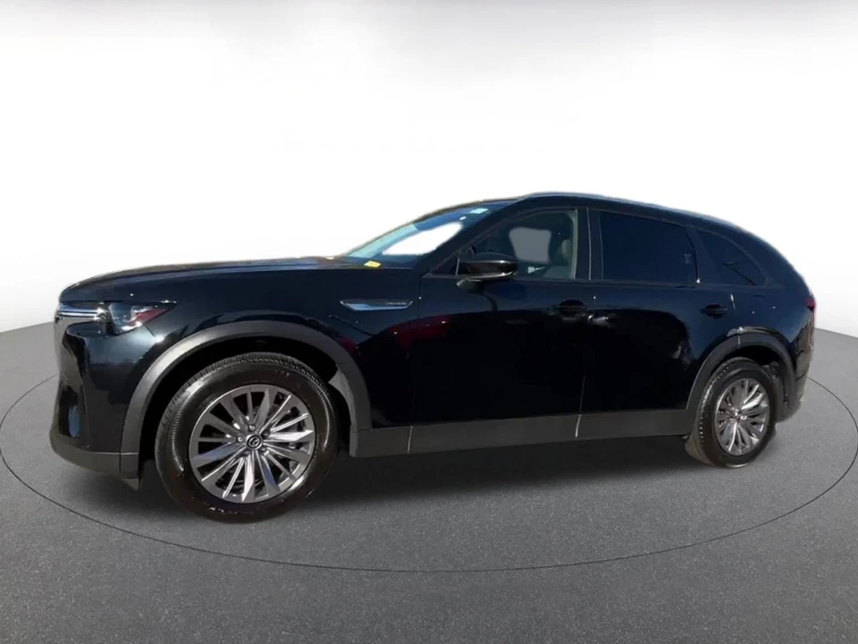 2025 Mazda CX-90 - Image 6 of 31