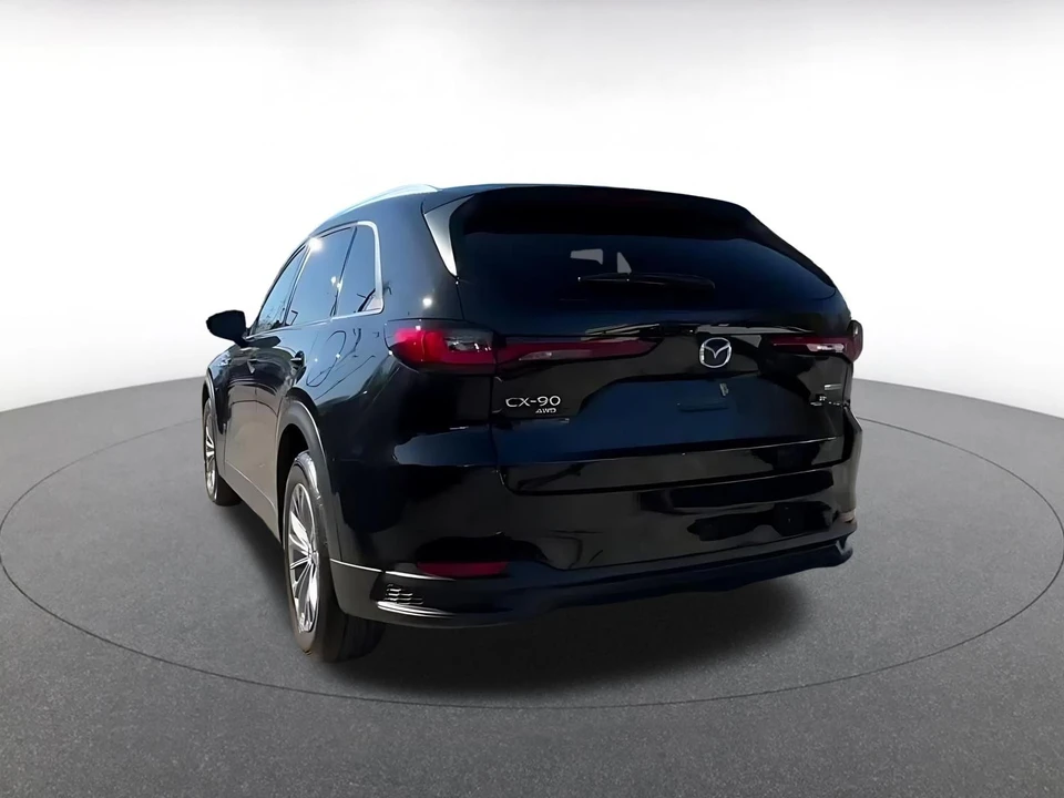 2025 Mazda CX-90 - Image 9 of 31