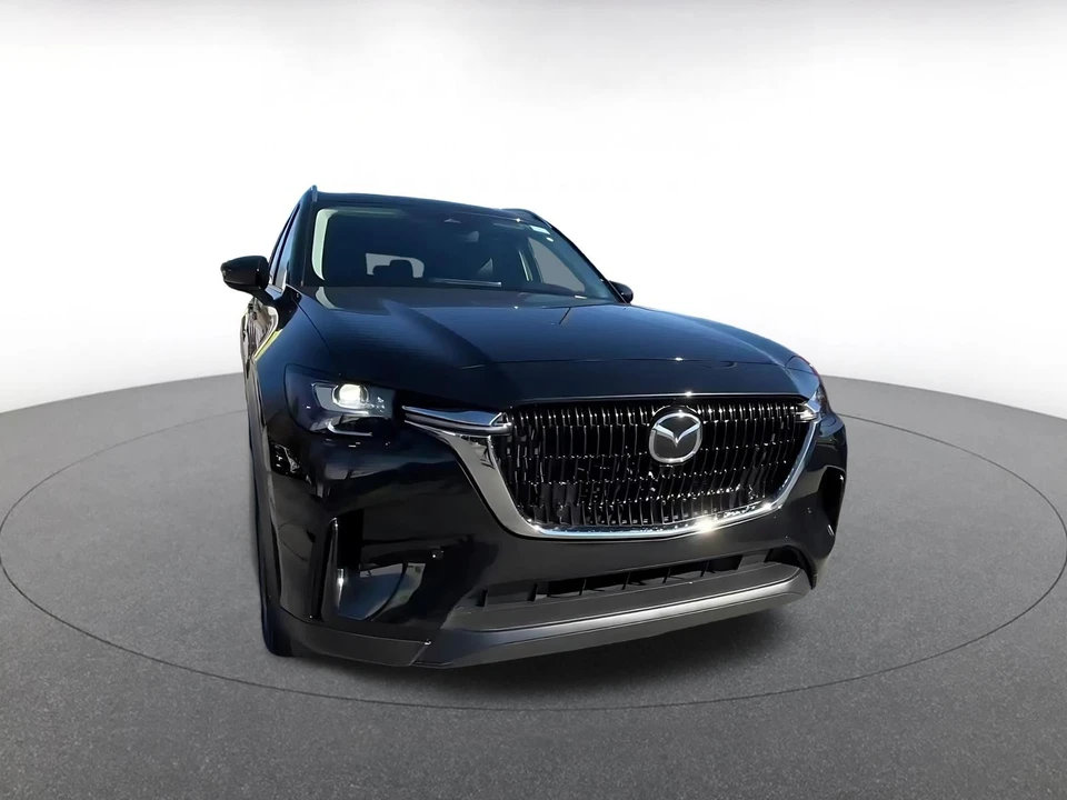 2025 Mazda CX-90 - Image 3 of 31