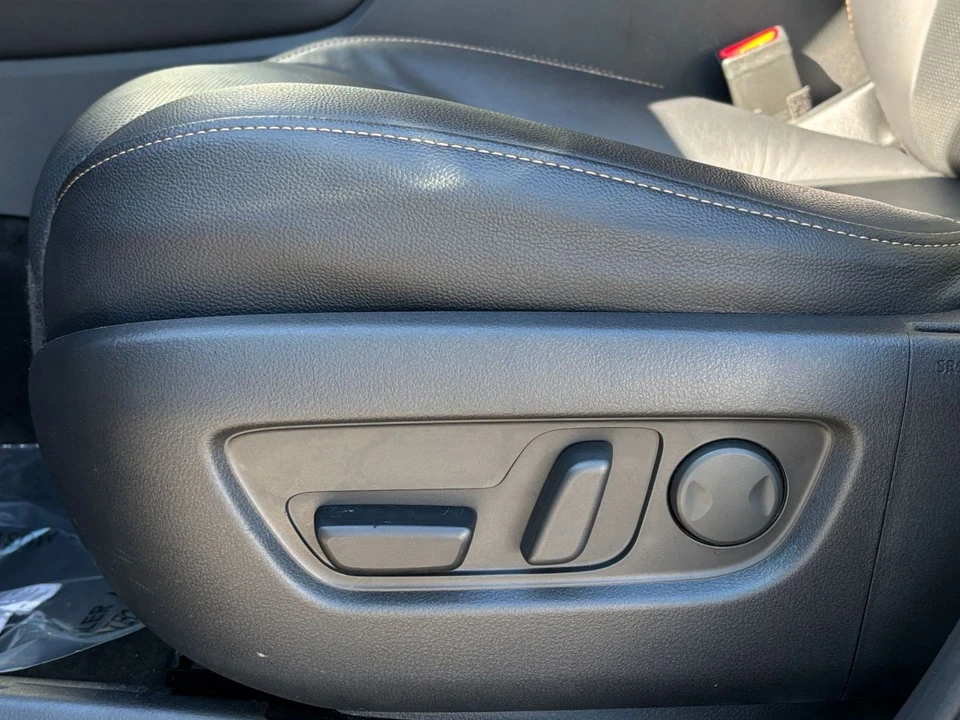2025 Mazda CX-90 - Image 25 of 31