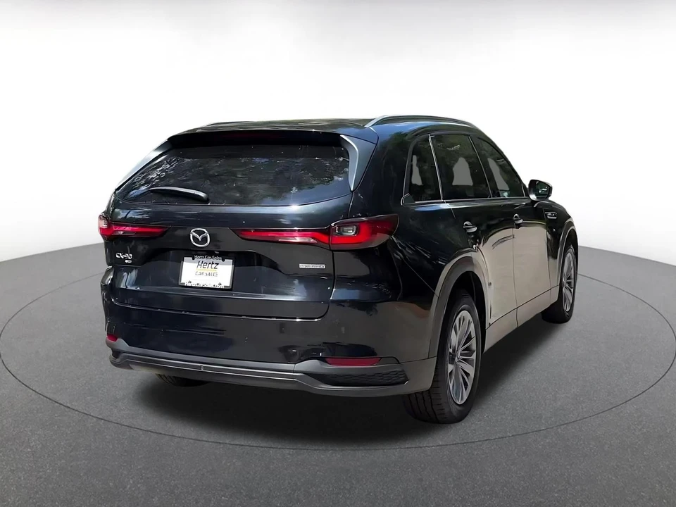 2025 Mazda CX-90 - Image 13 of 31