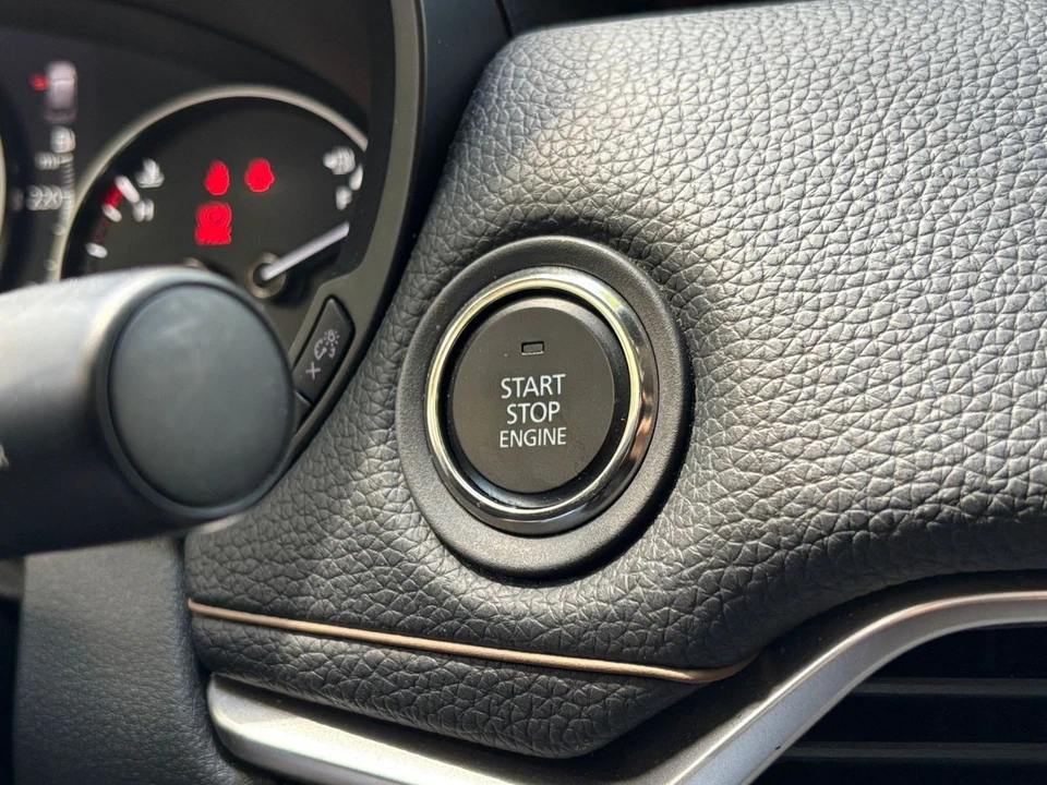 2025 Mazda CX-90 - Image 23 of 31