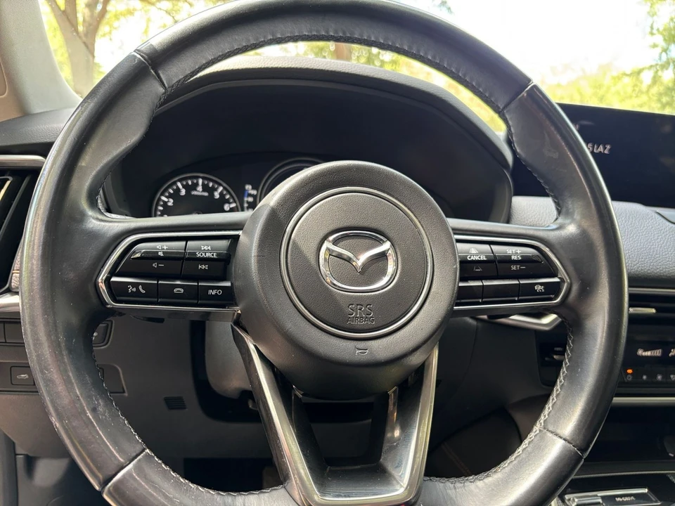 2025 Mazda CX-90 - Image 28 of 31