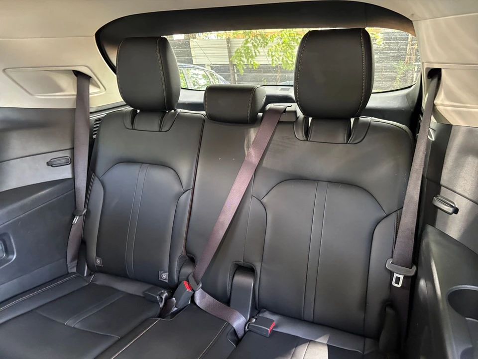 2025 Mazda CX-90 - Image 30 of 31
