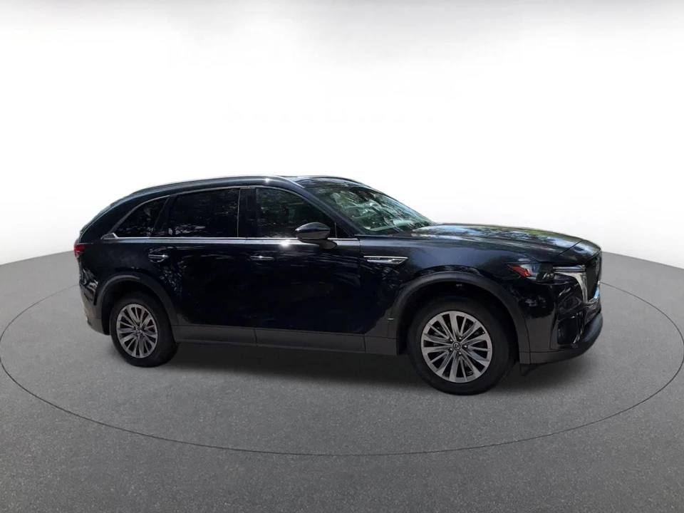 2025 Mazda CX-90 - Image 2 of 31