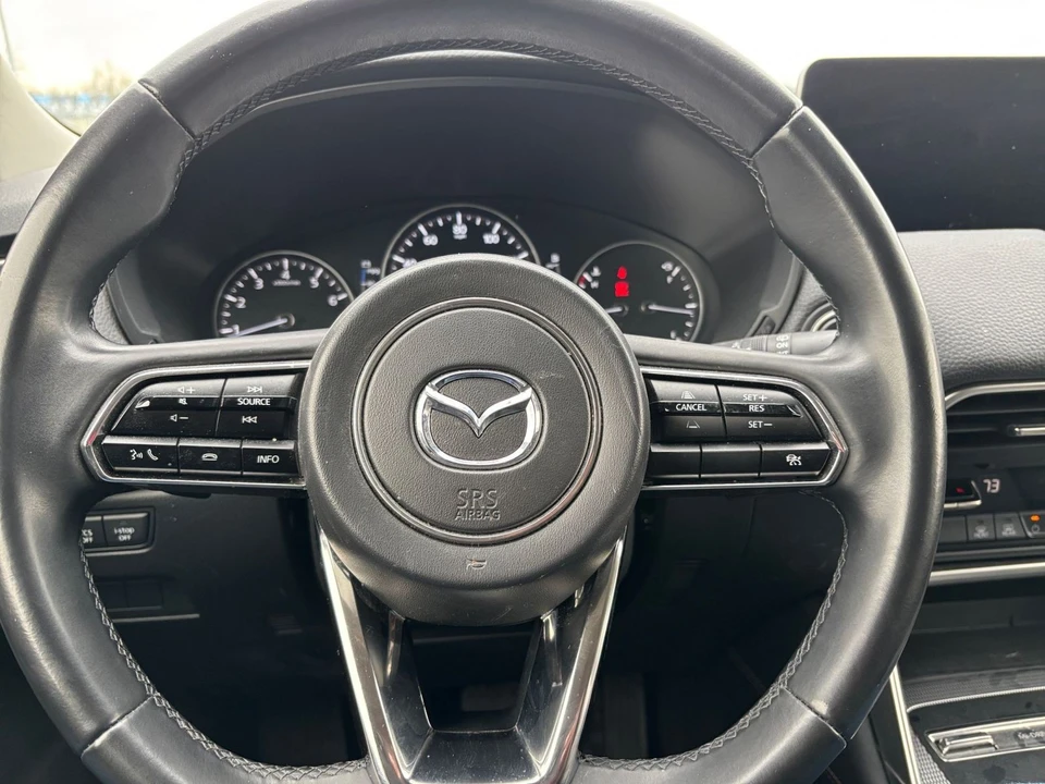 2025 Mazda CX-90 - Image 24 of 31