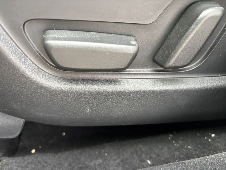 2025 Mazda CX-90 - Image 18 of 31