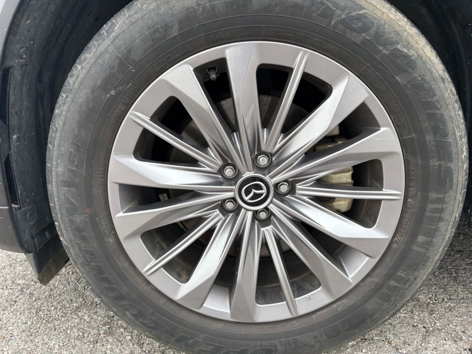2025 Mazda CX-90 - Image 28 of 31