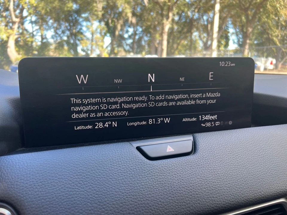 2025 Mazda CX-90 - Image 16 of 31