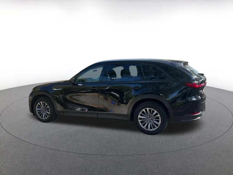 2025 Mazda CX-90 - Image 7 of 31