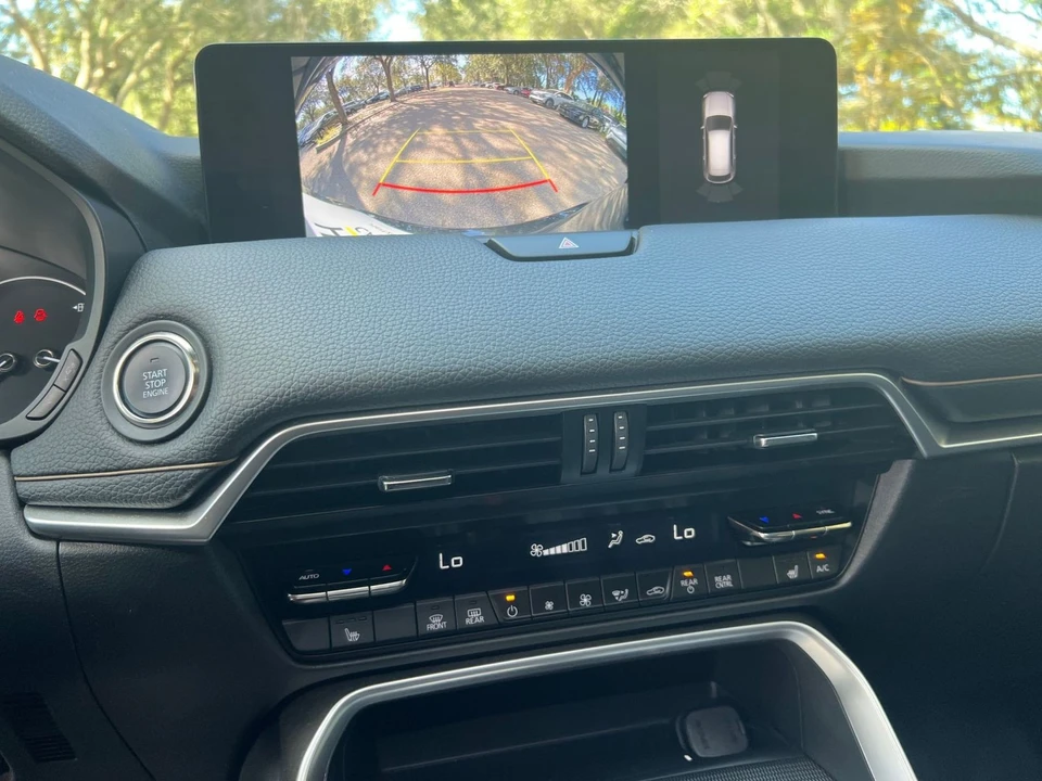 2025 Mazda CX-90 - Image 14 of 31