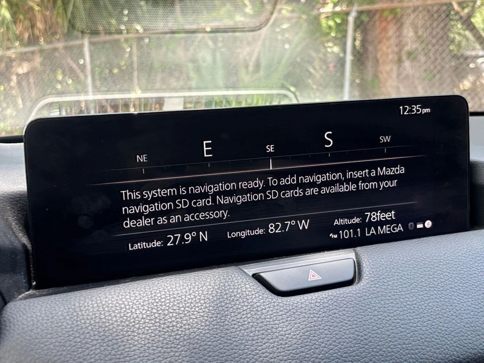 2025 Mazda CX-90 - Image 22 of 31