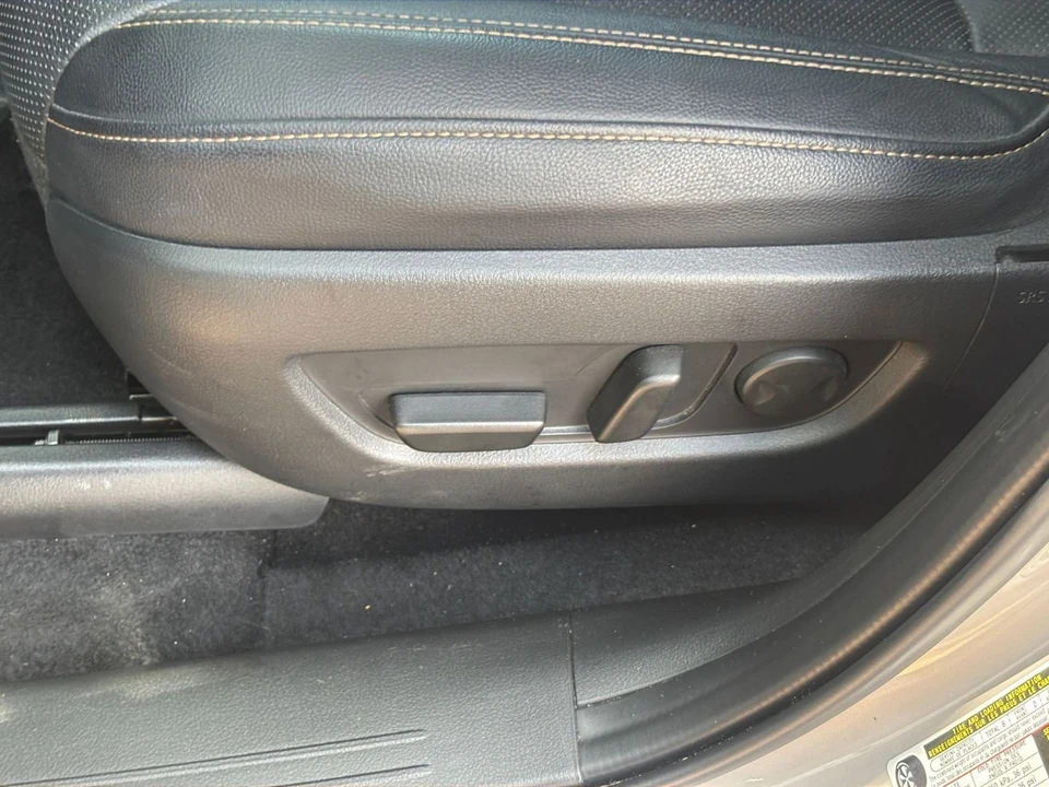 2025 Mazda CX-90 - Image 25 of 31