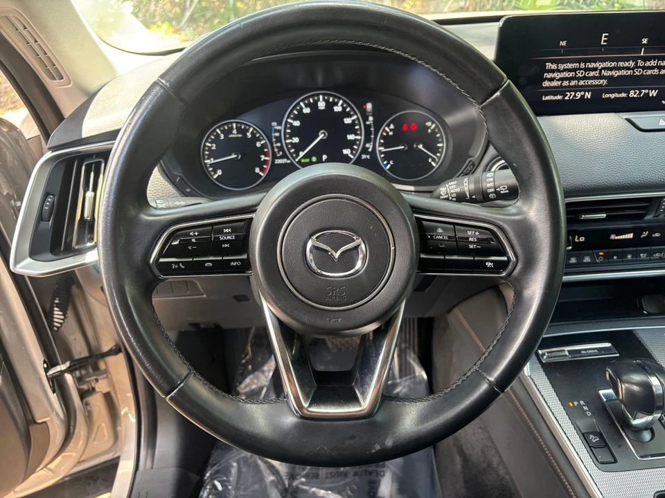 2025 Mazda CX-90 - Image 27 of 31